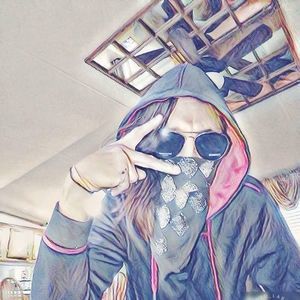 Meet your Posher, Thomas